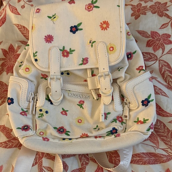 Cream Floral Women's Backpack - Picture 1 of 4